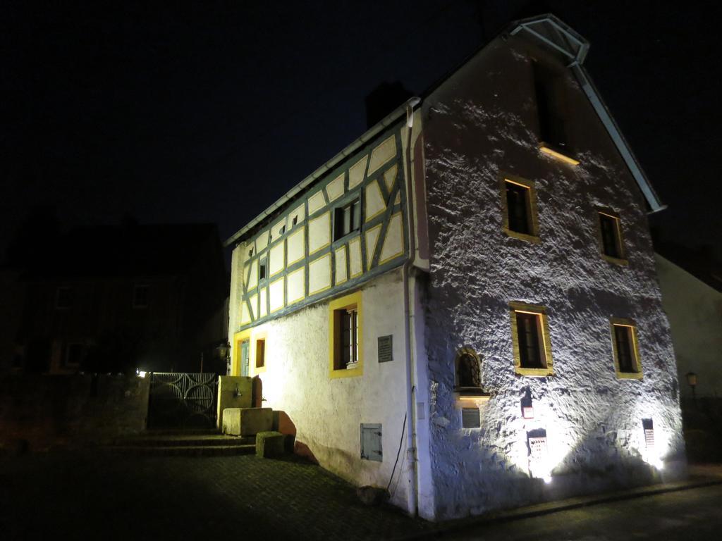Ferienwohnungen Haus Hinneres Schalkenmehren Εξωτερικό φωτογραφία